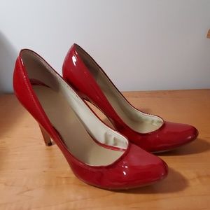 Red patent leather Steve Madden heels
